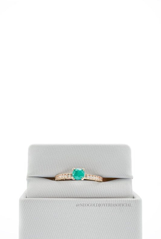 ANILLO OA / ESMERALDA / DIAMANTES - REF 013395