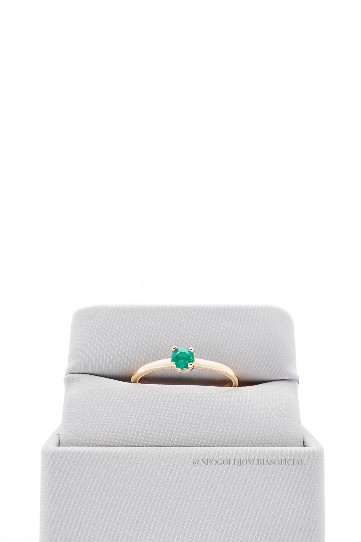 ANILLO OA / ESMERALDA - REF 013417