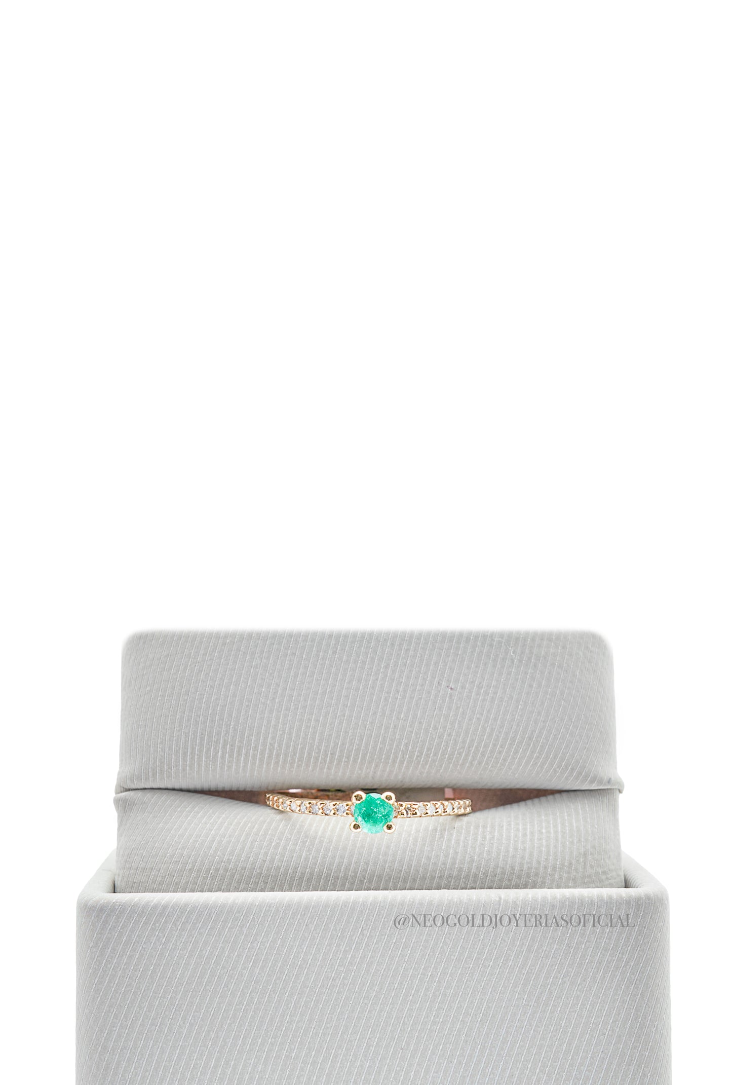 ANILLO OA / ESMERALDA / DIAMANTES - REF 013420