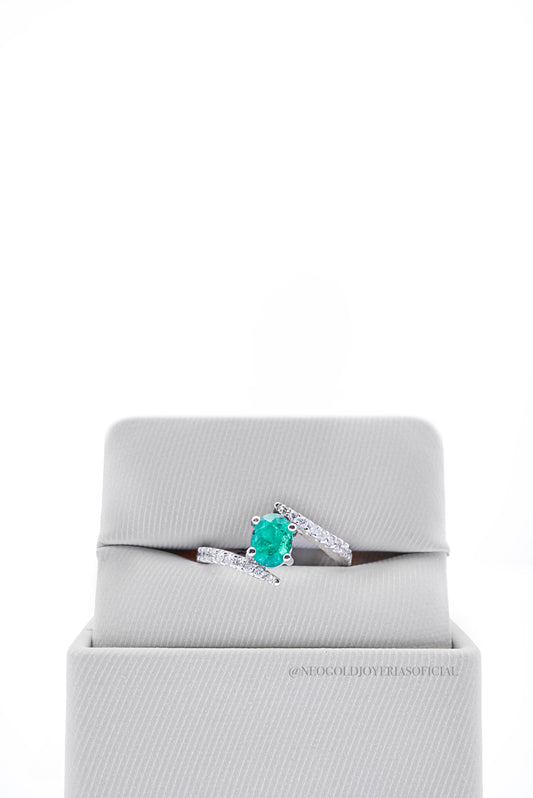 ANILLO OB / ESMERALDA / DIAMANTES - REF 013831