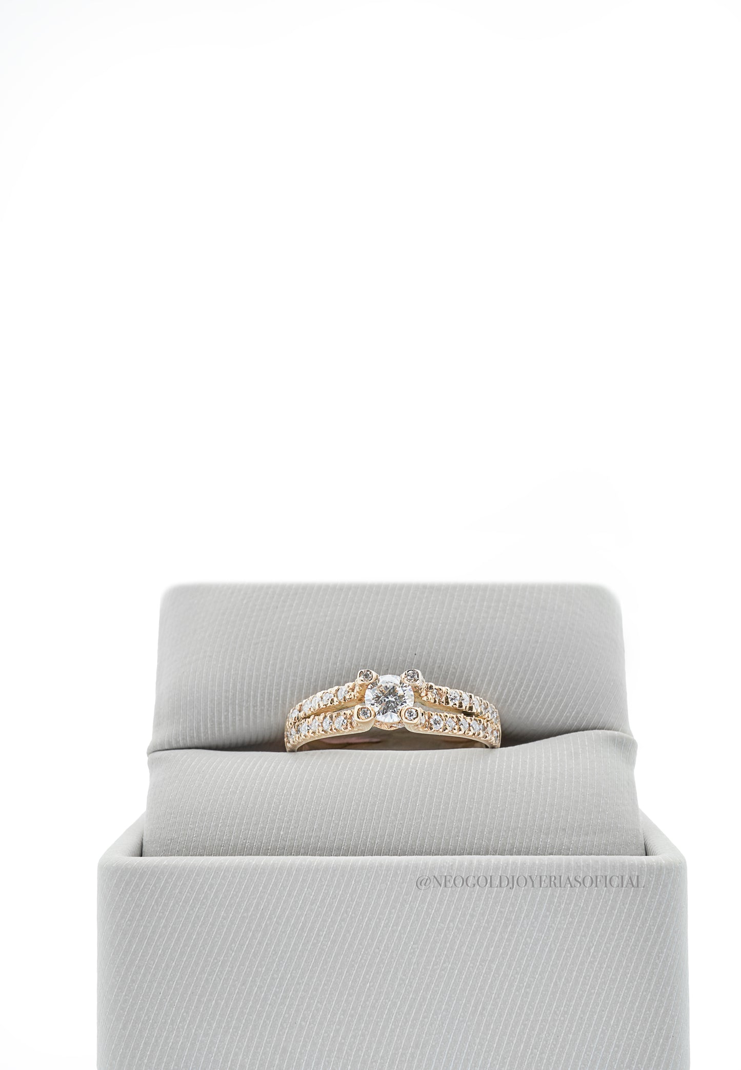 ANILLO OA / DIAMANTES - REF 014950