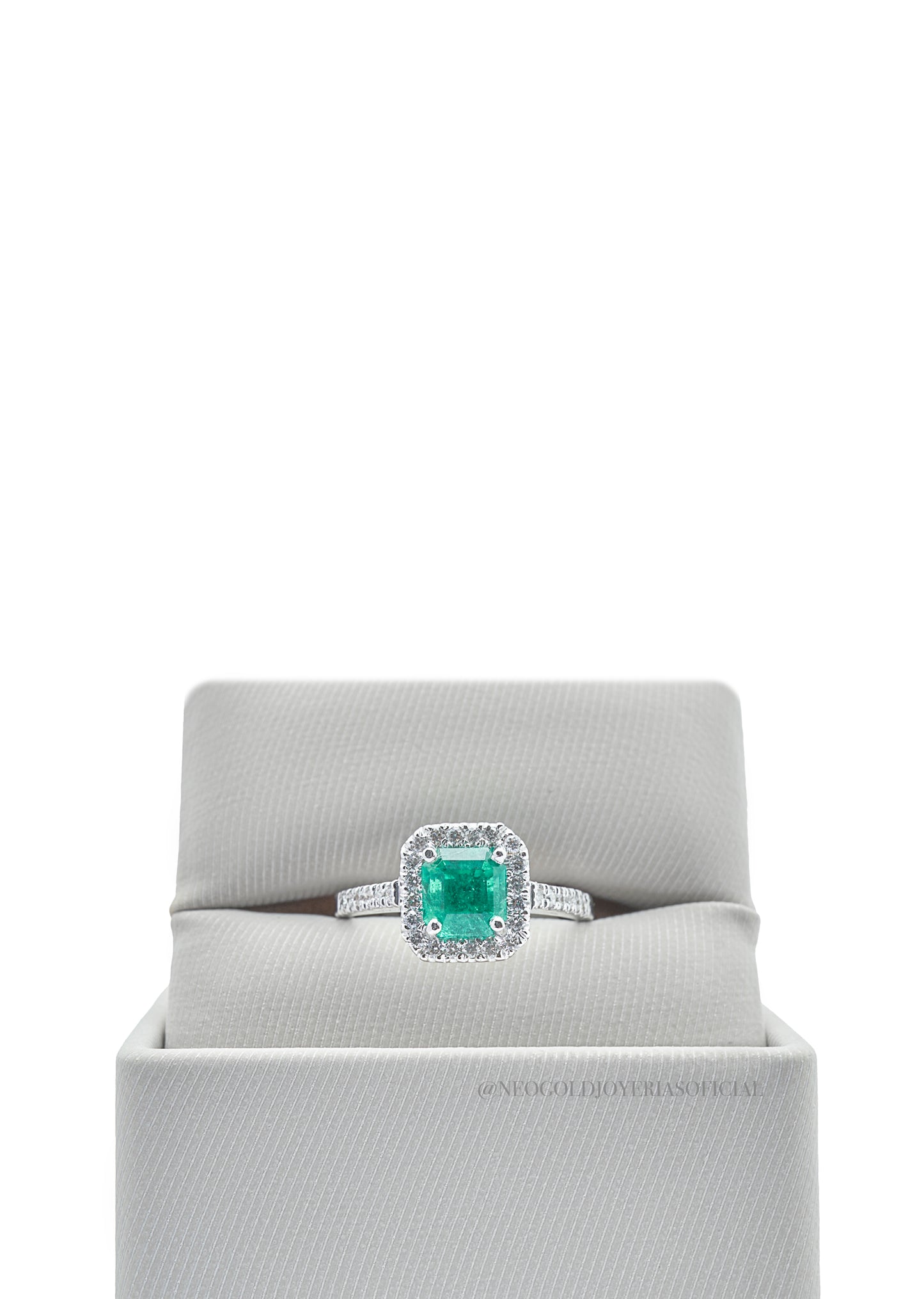ANILLO OB / ESMERALDA / DIAMANTES - REF 015281