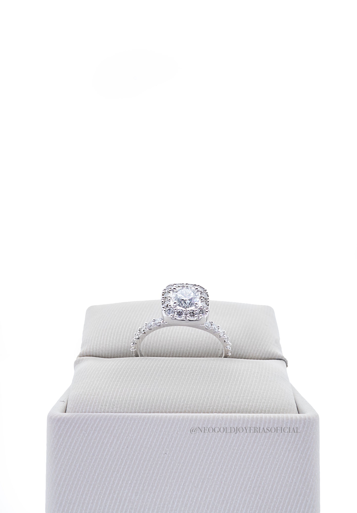 ANILLO OB / DIAMANTES - REF 015390
