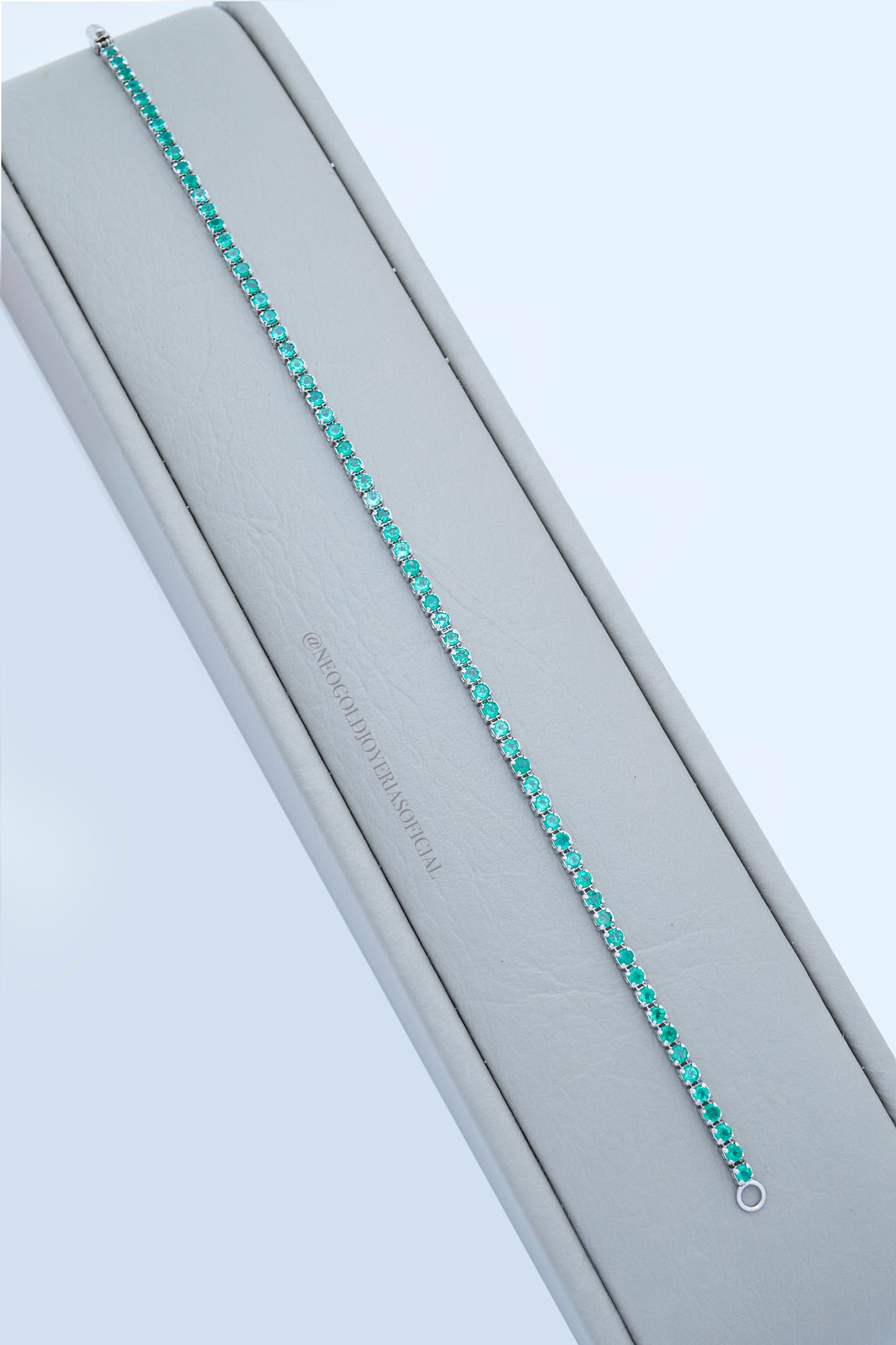 PULSERA TENNIS OB 18K CON ESMERALDAS NATURALES REF 013499