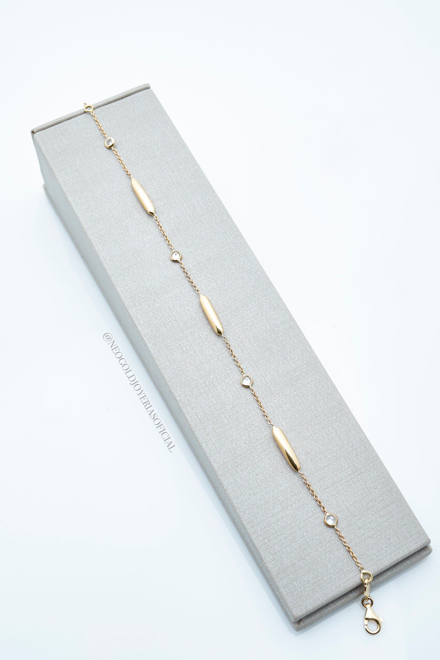 PULSERA OA 18K REF 014716