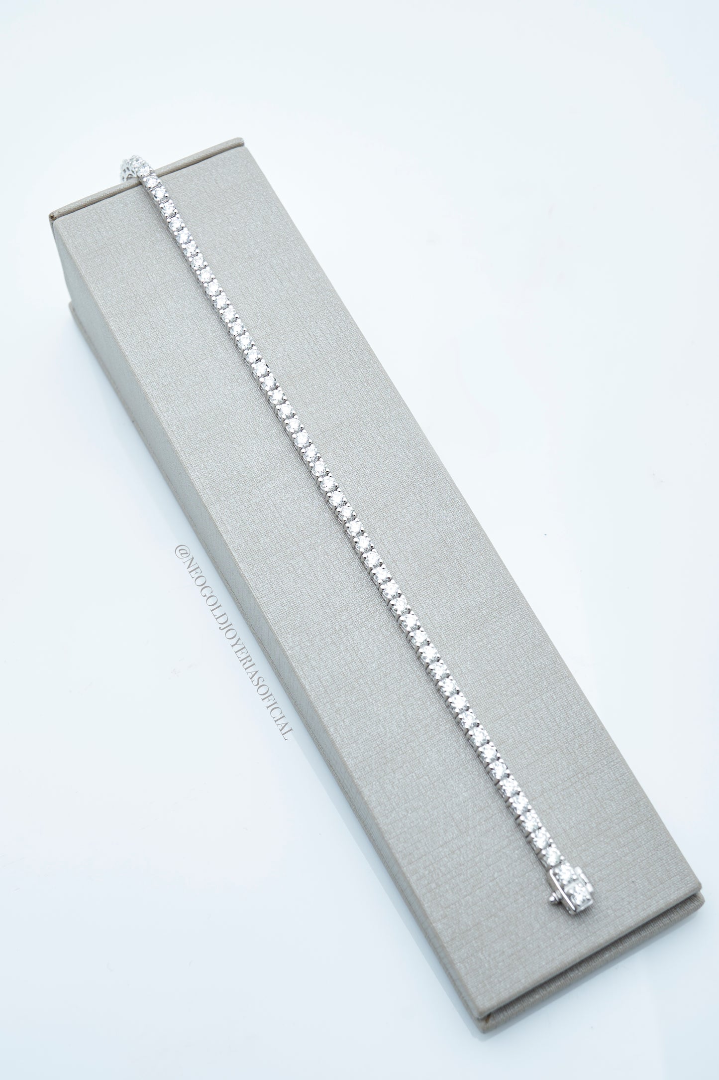 PULSERA TENNIS OB 18K / DIAMANTES NATURALES REF 014959